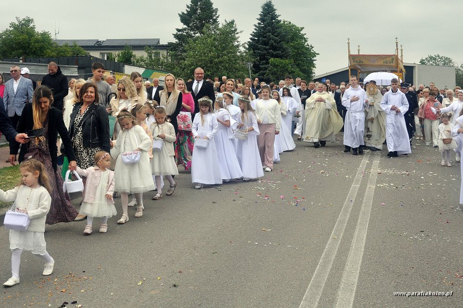 091 Procesja eucharystyczna.jpg